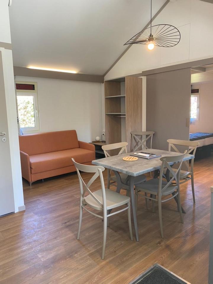 Lodges Mediterranee Vendres Zimmer foto